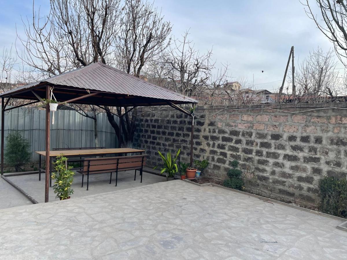 Noragyugh Guest House Jereván Kültér fotó